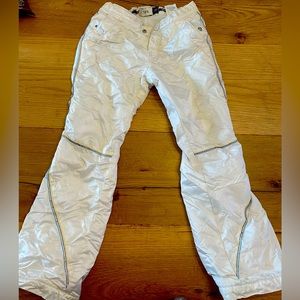 GAP kids flare snow pants. White. Size 8